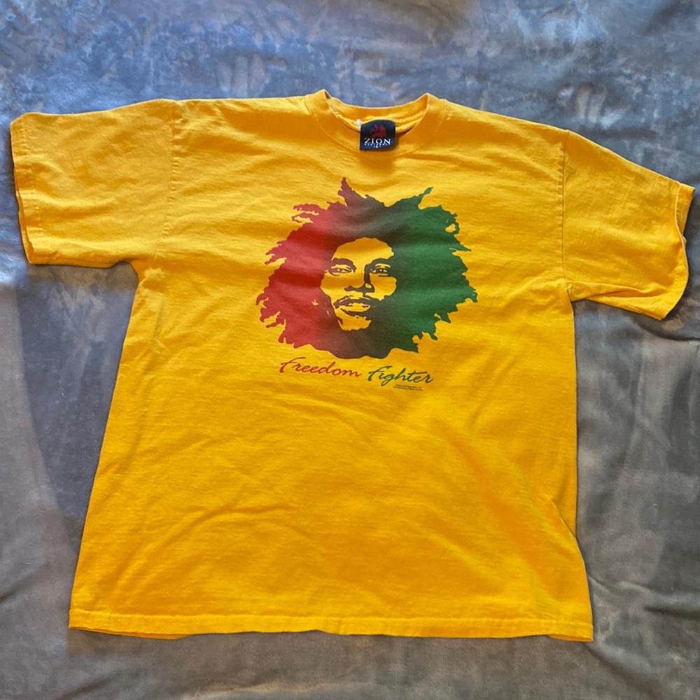 Large Bob tee
